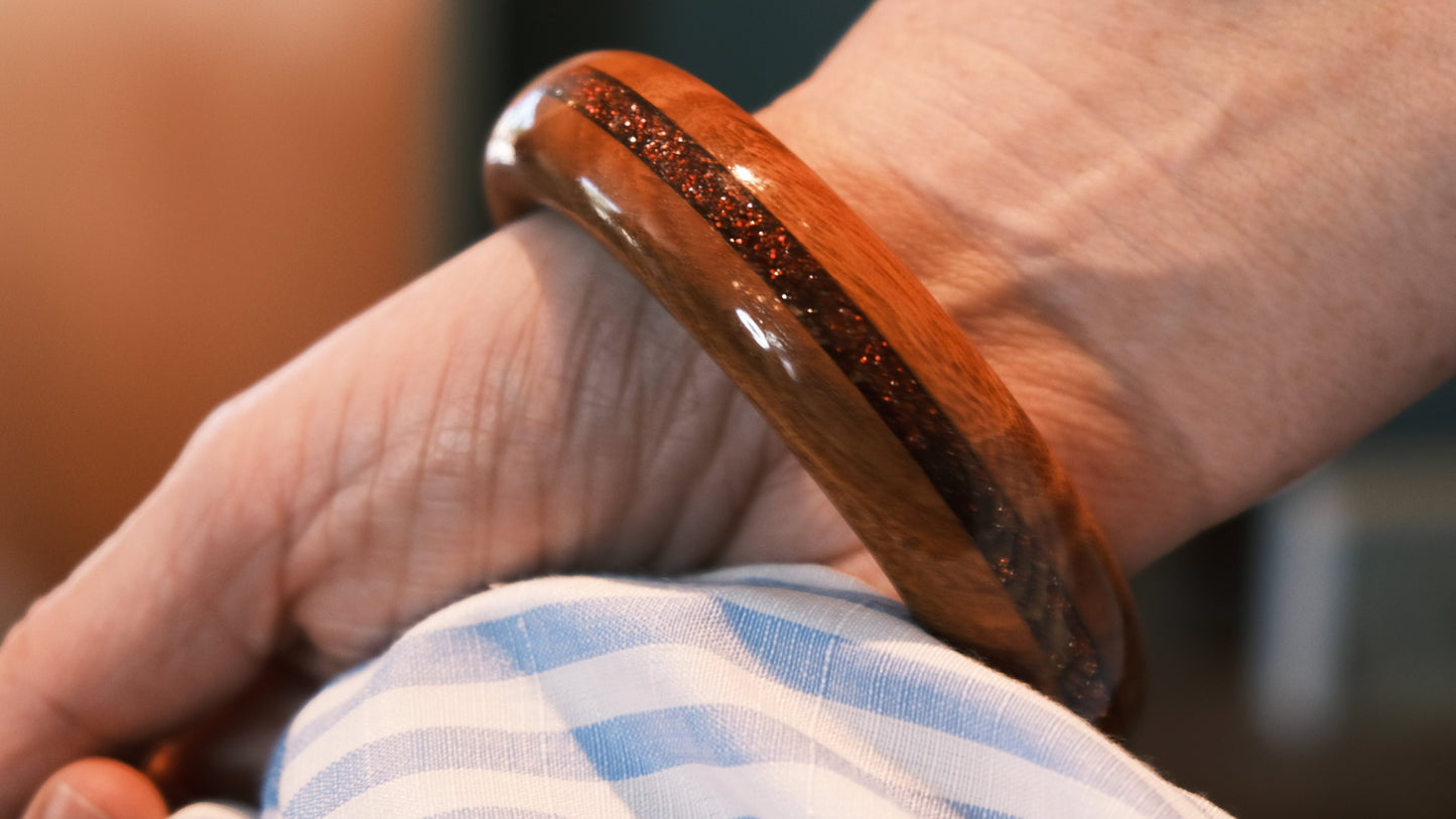 Bluegum Bangle - Waratah